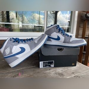 Air Jordan 1 Mid Cement Grey 10.5